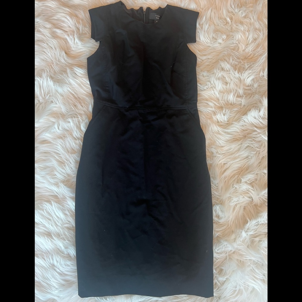 Woman’s Short Sleeve Dress